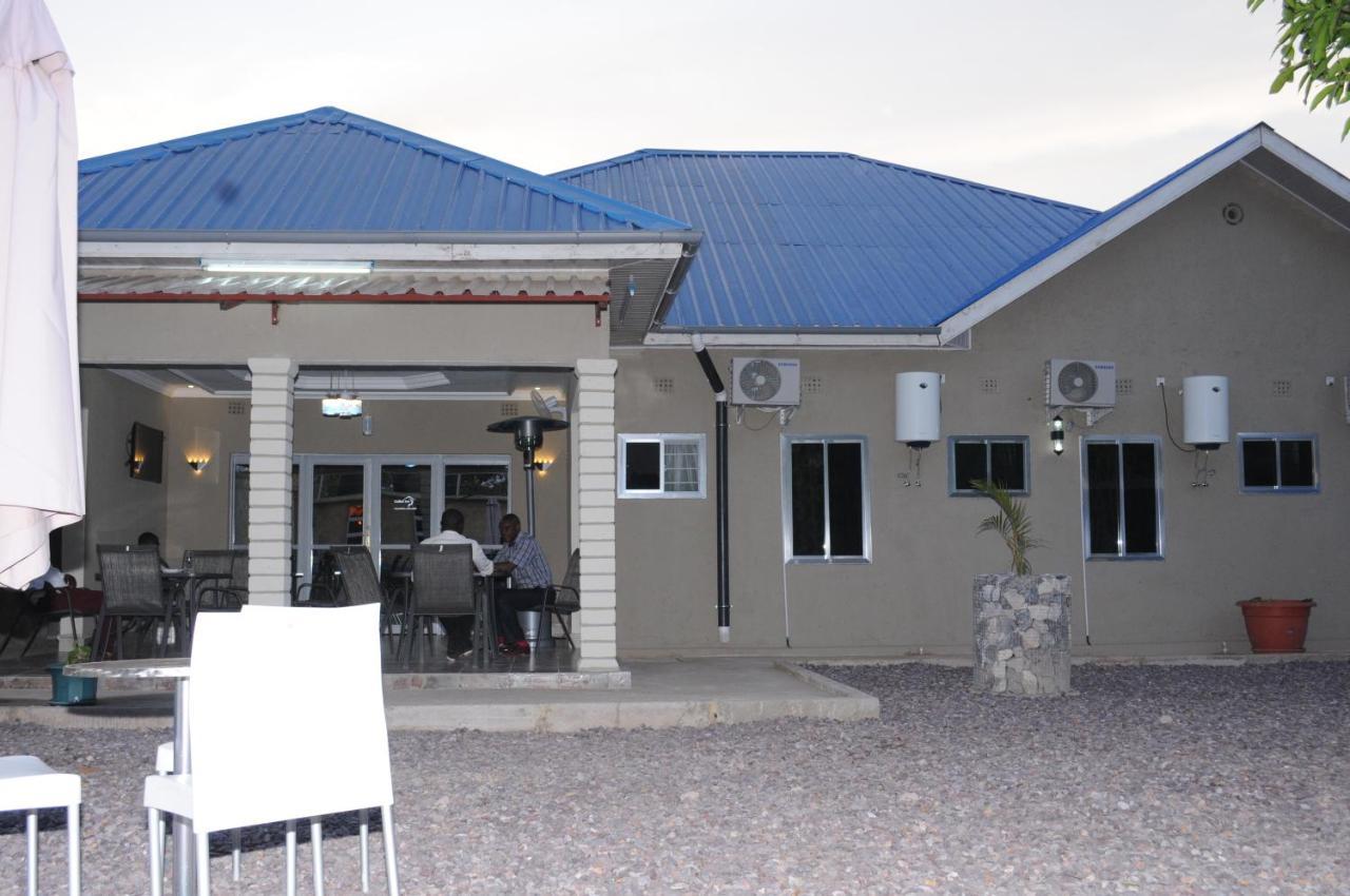 Colibri Inn Hotel Kolwezi Exterior foto
